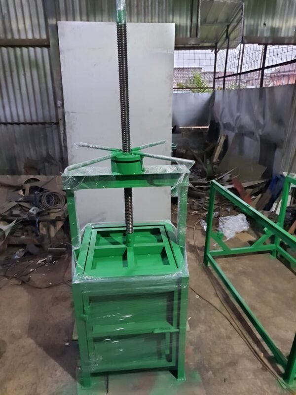 Pengepress Manual Sampah dan Limbah (3)